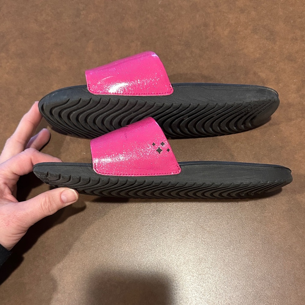 💖🖤Nike Black and Pink Slides - 5 - Picture 7 of 8